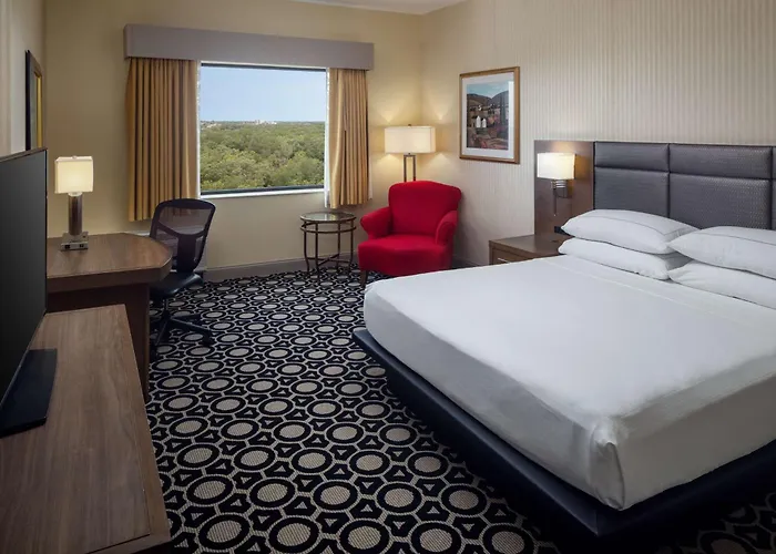 Hilton Chicago/northbrook Hotel 4*